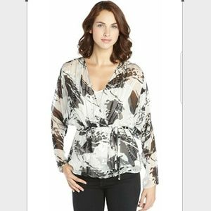 LOWEST Rachel Zoe Sheer Silk Floral Wrap White Black Blouse Size 2